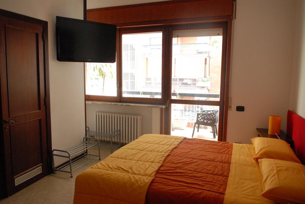Bed & Breakfast Maricentro Taranto Værelse billede
